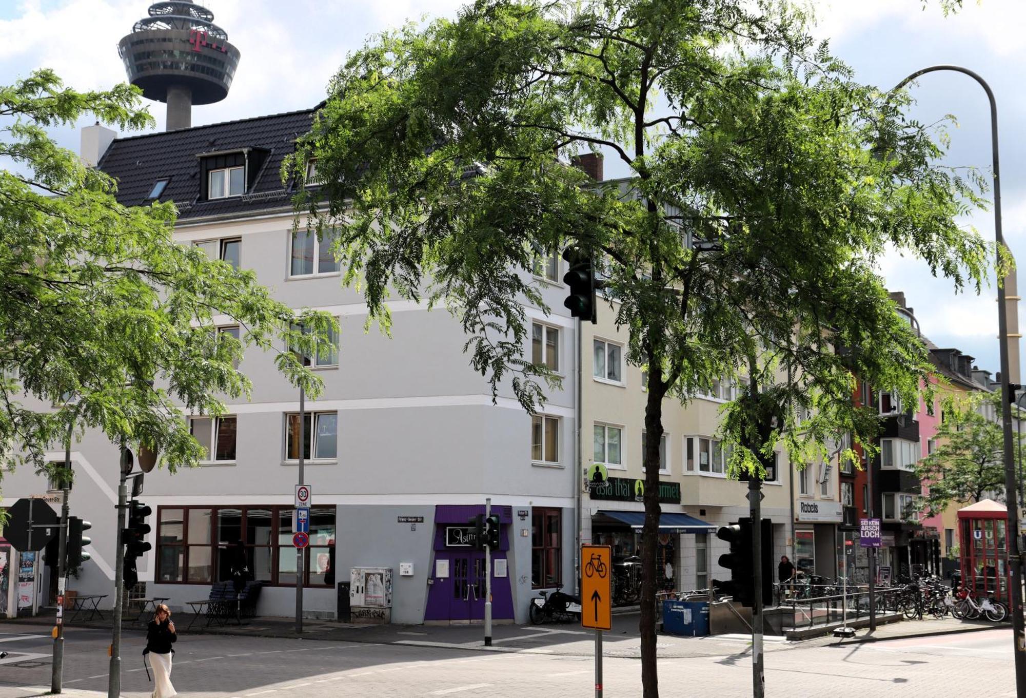 Weltempfaenger Backpacker Hostel Köln Dış mekan fotoğraf