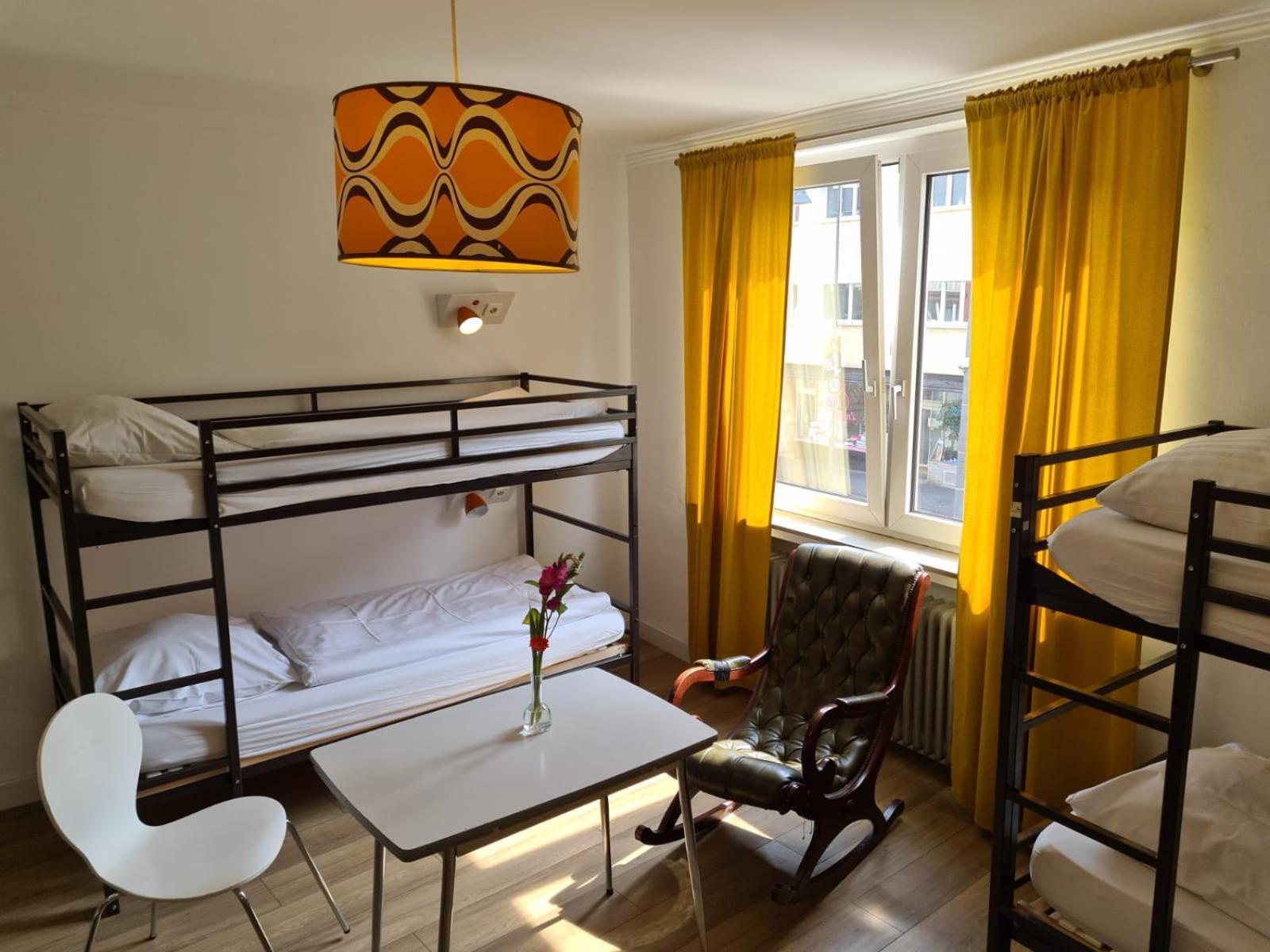 Weltempfaenger Backpacker Hostel Köln Dış mekan fotoğraf