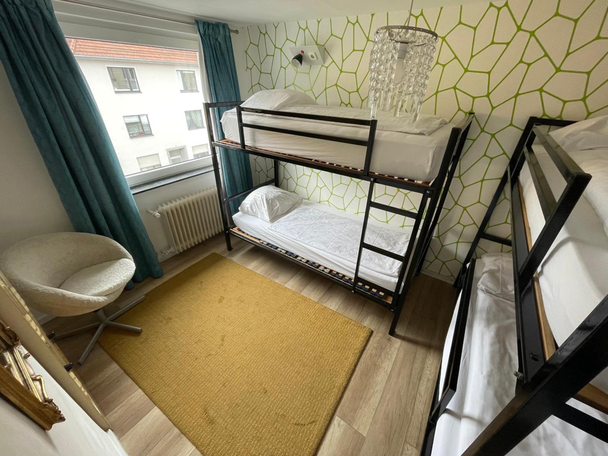 Weltempfaenger Backpacker Hostel Köln Dış mekan fotoğraf