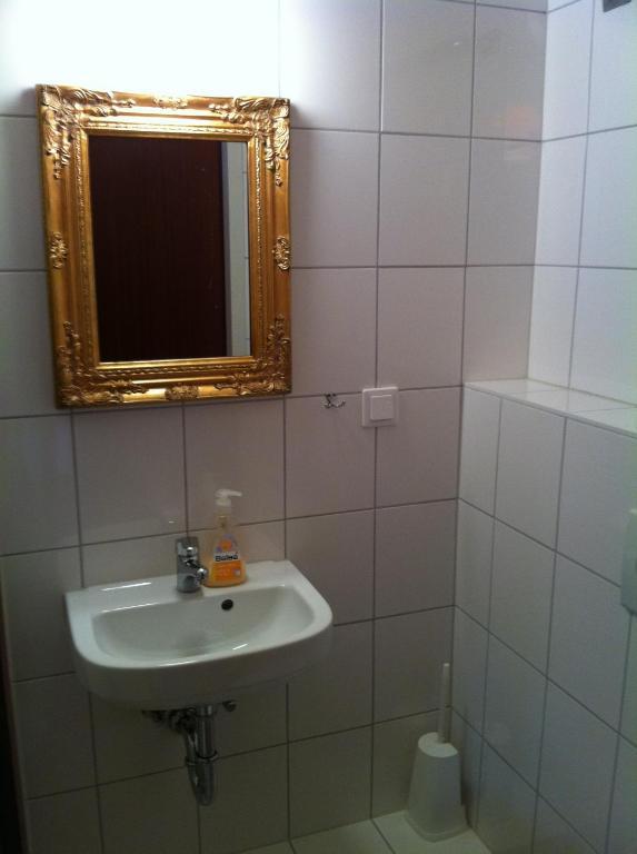 Weltempfaenger Backpacker Hostel Köln Oda fotoğraf
